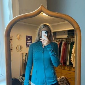 Lululemon Align zip up size 8